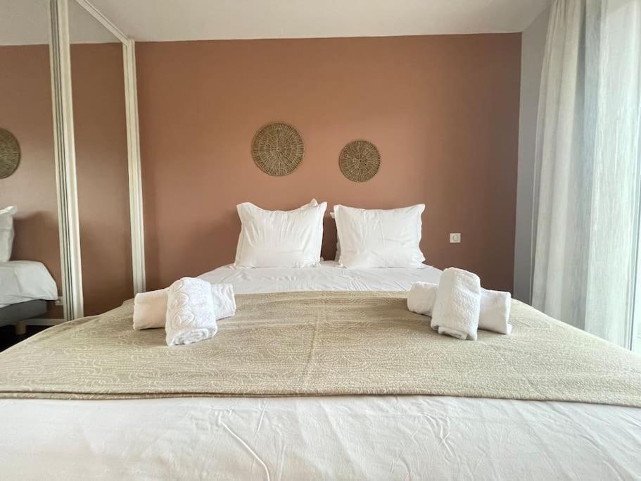 Le Mont-Veyrier, Parking Et Vue Apartment Annecy Bagian luar foto